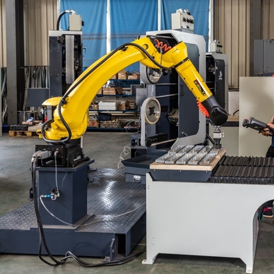 Mua Máy mài rô-bốt 4000mm với 2 máy mài và 4 đai cát sản xuất trực tuyến