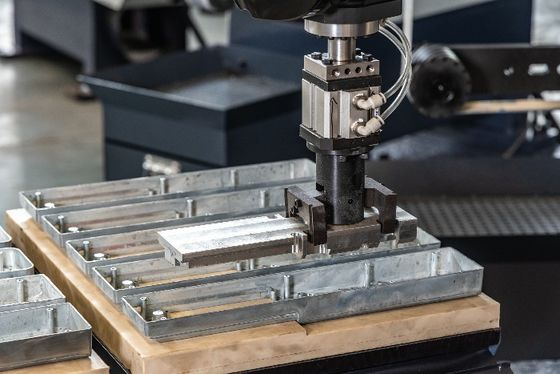 Mua Máy làm vòi bằng đồng phun cát ISO sản xuất trực tuyến