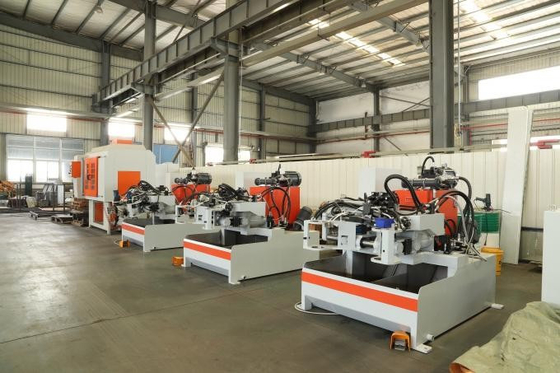 Máy đúc đa hướng thủy lực tự động Các thành phần chính xác Mặt trước Động cơ mang lõi hỗn hợp kép