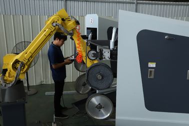Máy mài cánh tay robot 380V FUNAC
