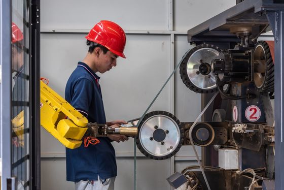 Máy đánh bóng CNC bề mặt bằng rô-bốt với tay cầm ống nước rô-bốt